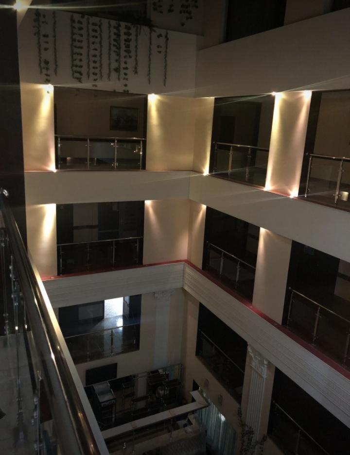 Seoul Hotel Shymkent Bilik gambar