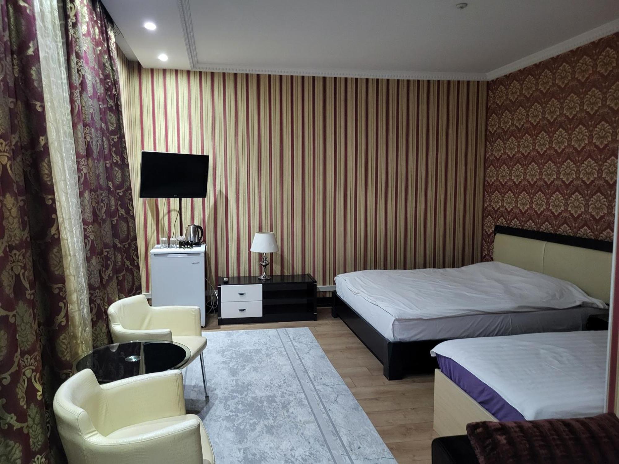 Seoul Hotel Shymkent Bilik gambar
