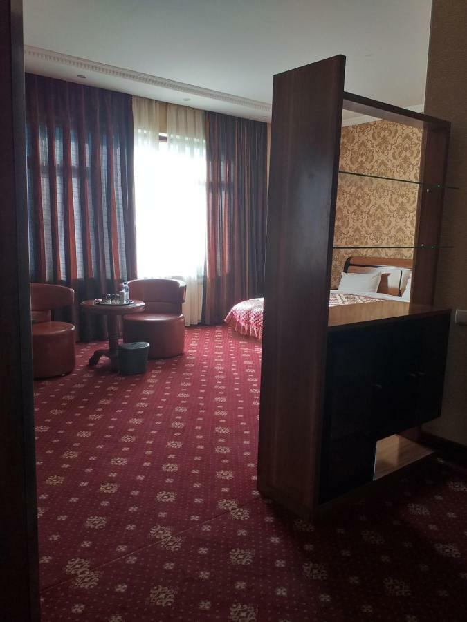 Seoul Hotel Shymkent Luaran gambar